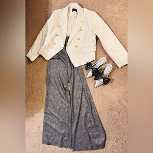 Elegant Women's Cream Double-Breasted Blazer